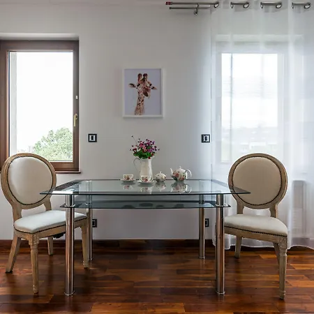Apartment Mala Italia Wroclaw